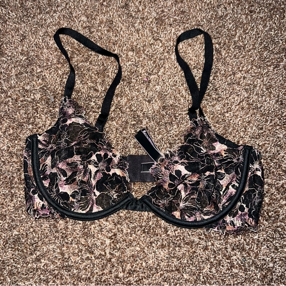 Elegant Black and Pink Lace Bra